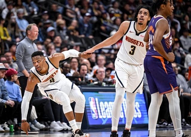 乐鱼-太阳队不敌掘金，遭遇三连败