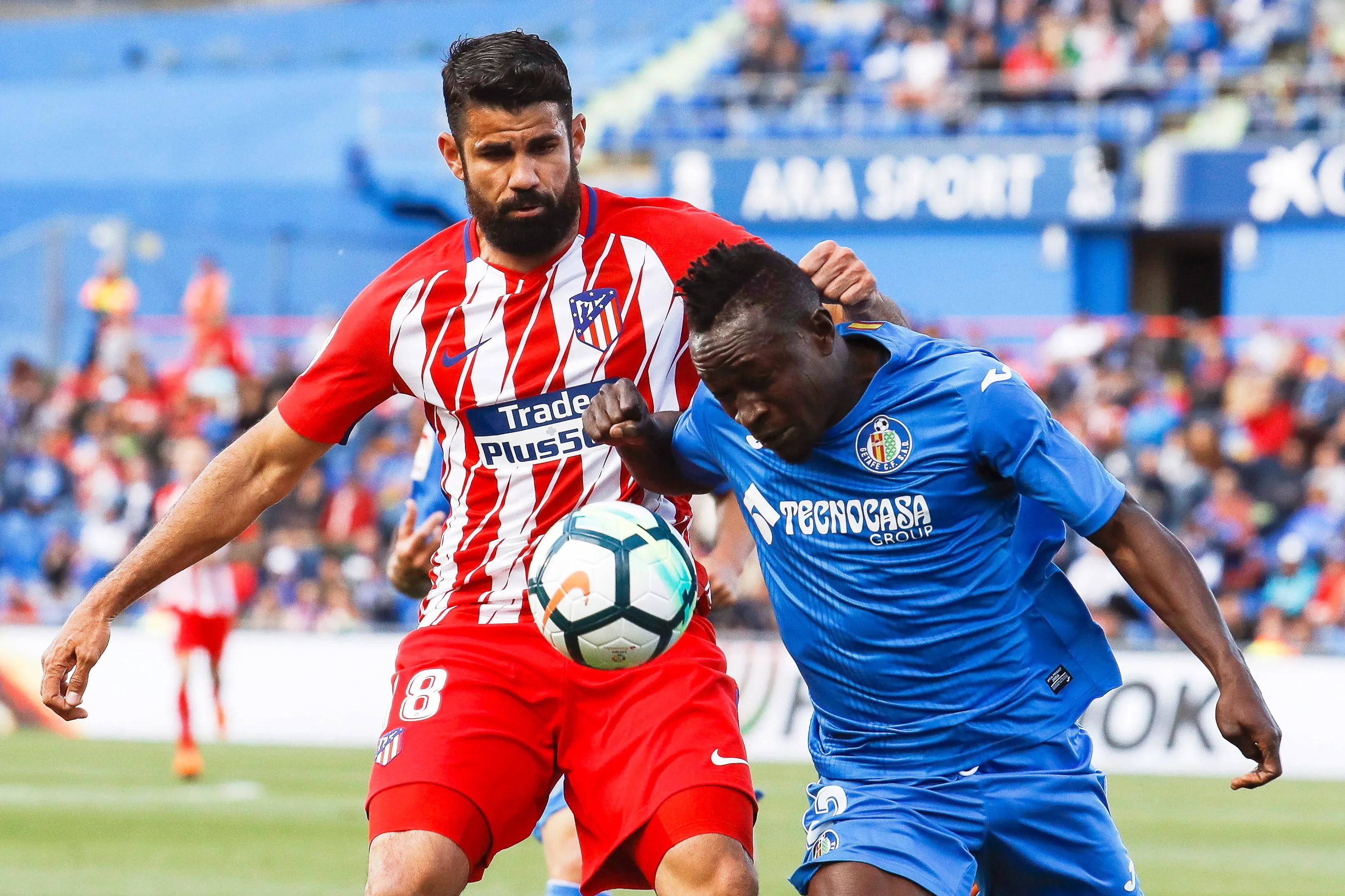 乐鱼app-西班牙顶级联赛轮番比赛，火爆场面令人惊叹